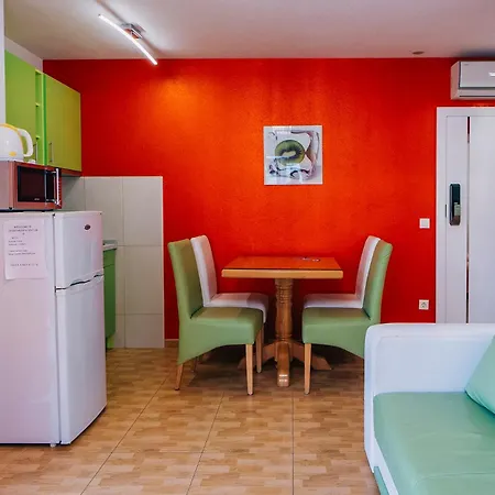 Apartments Center With Free Private Parking Baska Voda Exterior photo