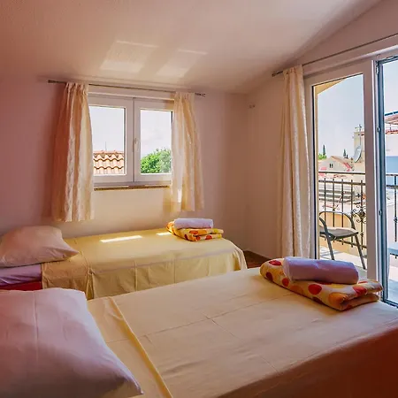 Apartments Center With Free Private Parking Baska Voda Exterior photo