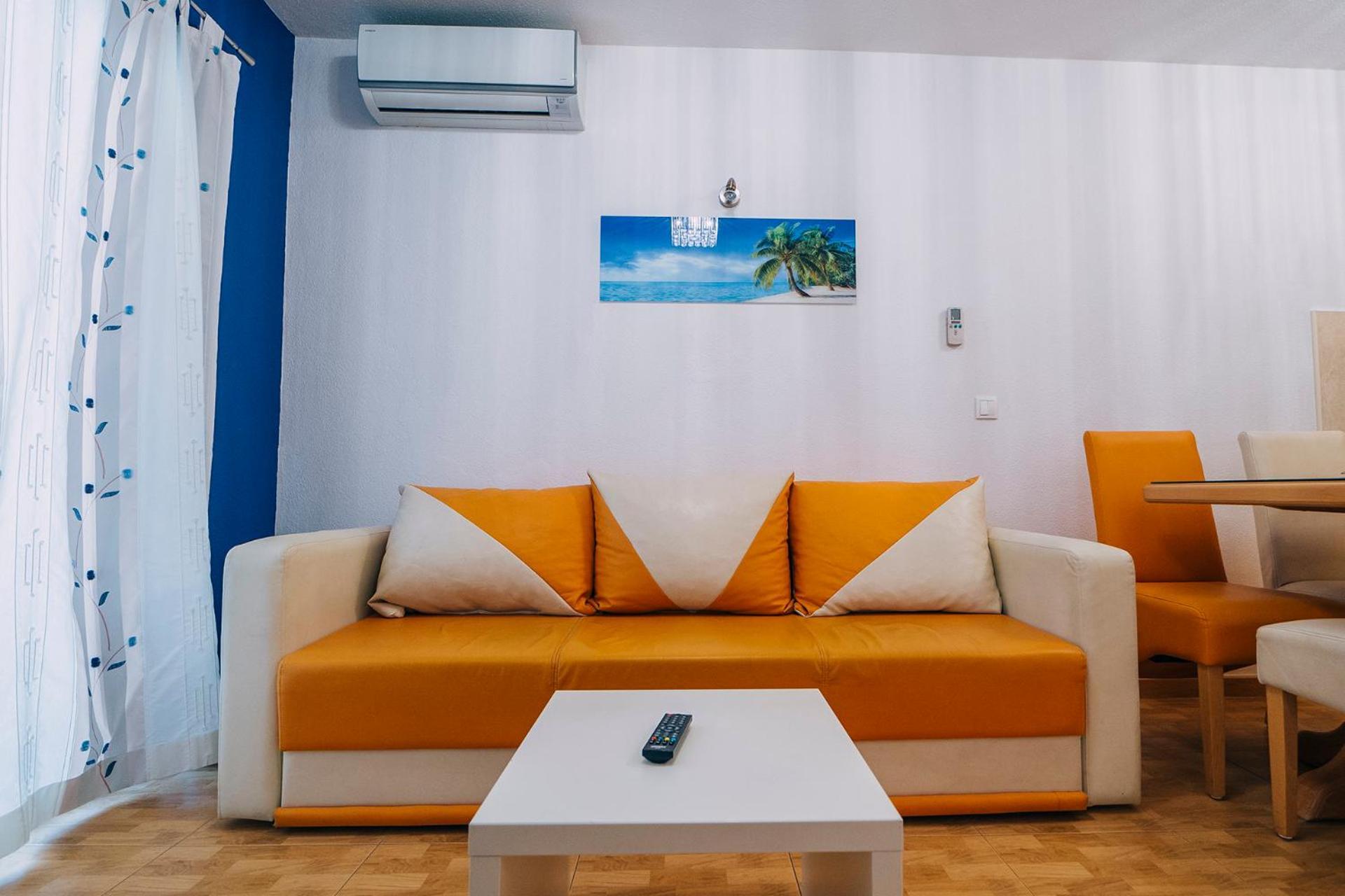 Center With Free Private Parking Apartment *