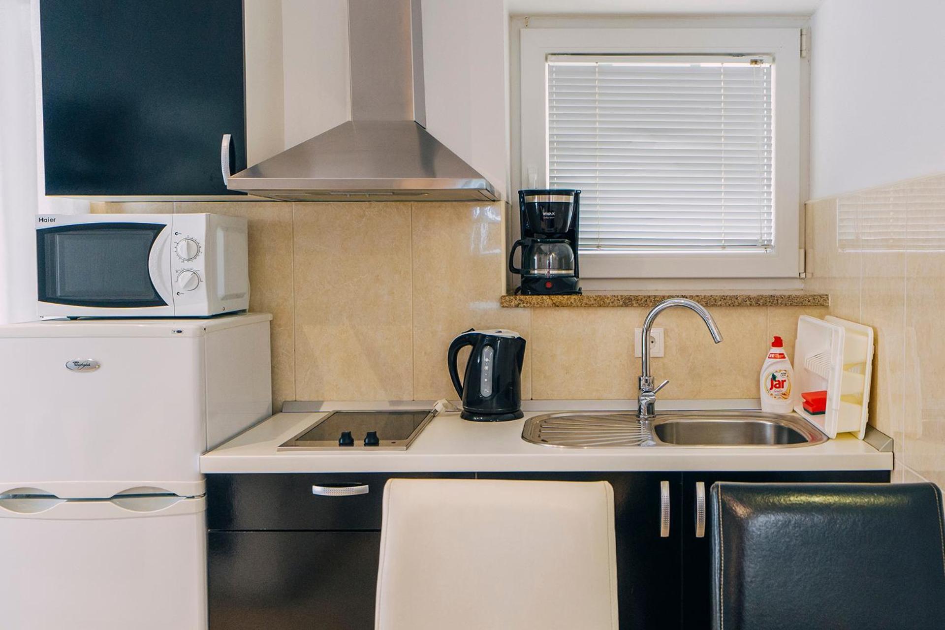 Apartment Center With Free Private Parking